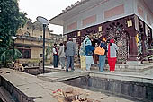 Orchha - Dinman Hardol Palace, shrine where the saintly  Raja is worshipped 